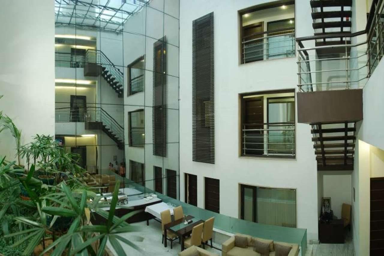 Hotel La Suite New Delhi Exteriör bild