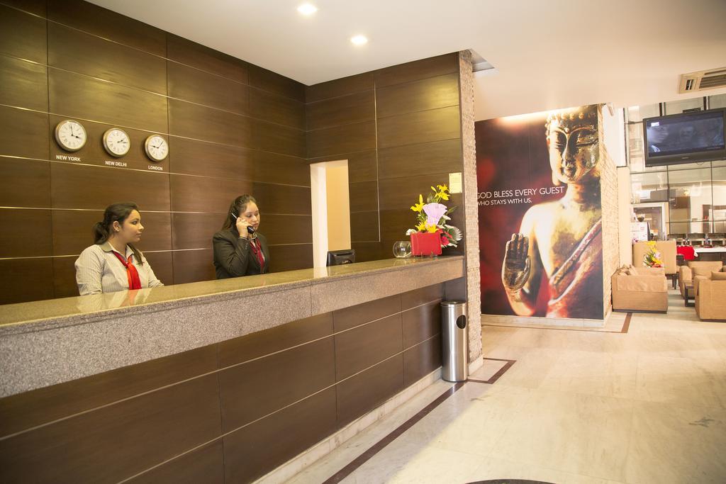 Hotel La Suite New Delhi Exteriör bild